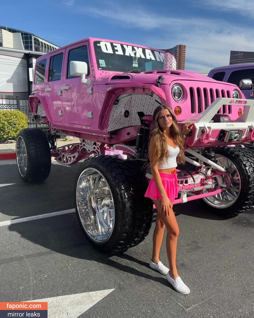 Barbiejeepgirl, barbiejeepgirl2.0, barbiejeepgirll, https: Голи изтичания OnlyFans Снимка #36