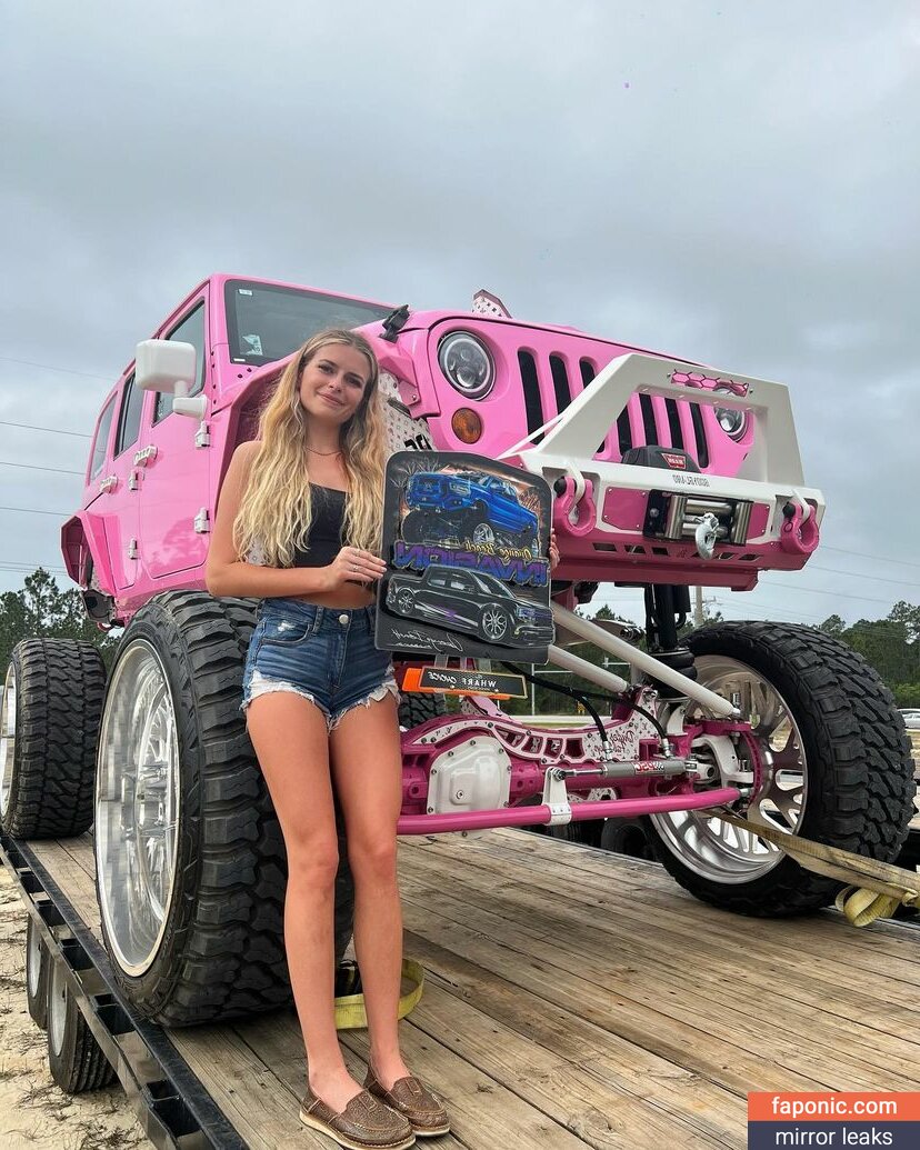 Barbiejeepgirl, barbiejeepgirl2.0, barbiejeepgirll, https: Голи изтичания OnlyFans Снимка #45