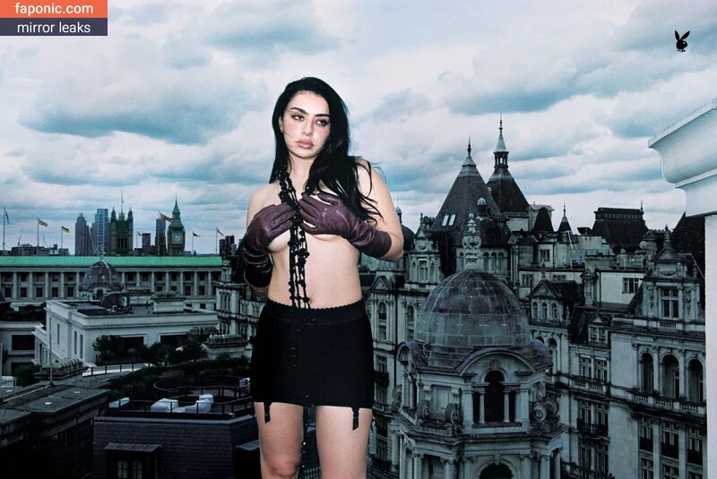 Charli XCX, charli_xcx, charlignarly, charlixcx, https: Голи изтичания OnlyFans Снимка #99