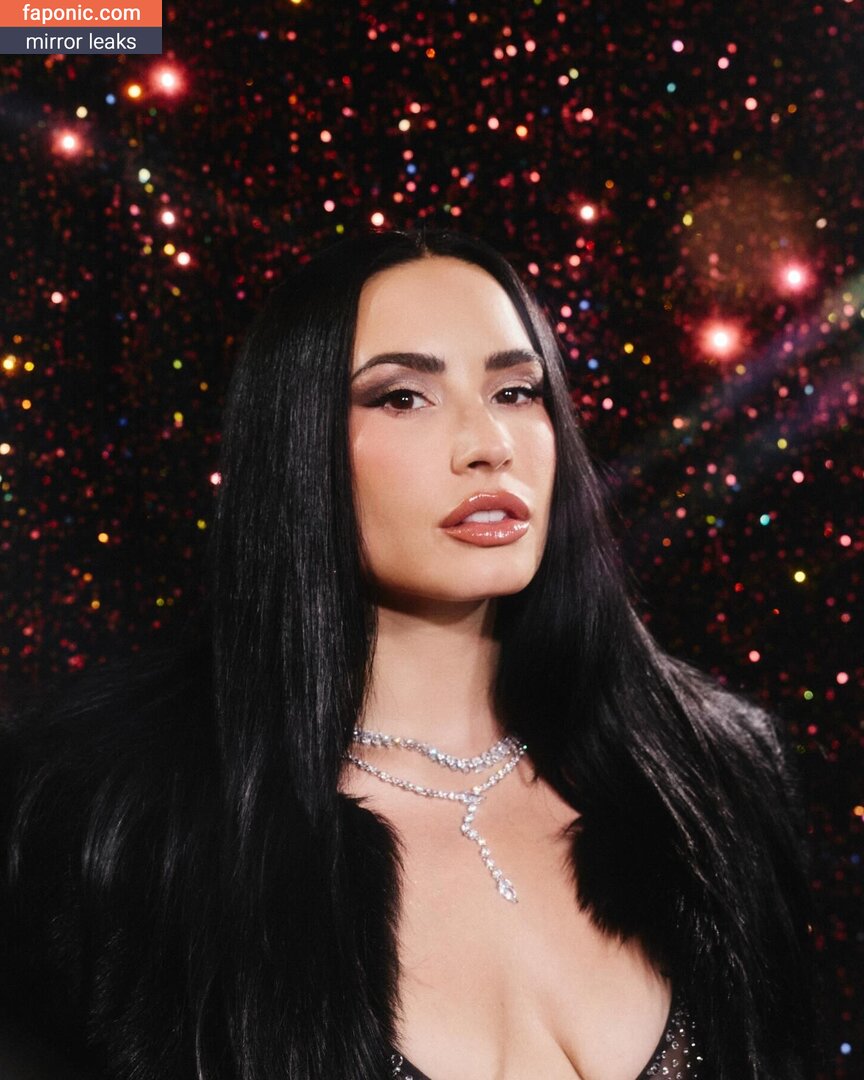 Demi Lovato, ddlovato, https:, tonia_williams Голи изтичания OnlyFans Снимка #1027