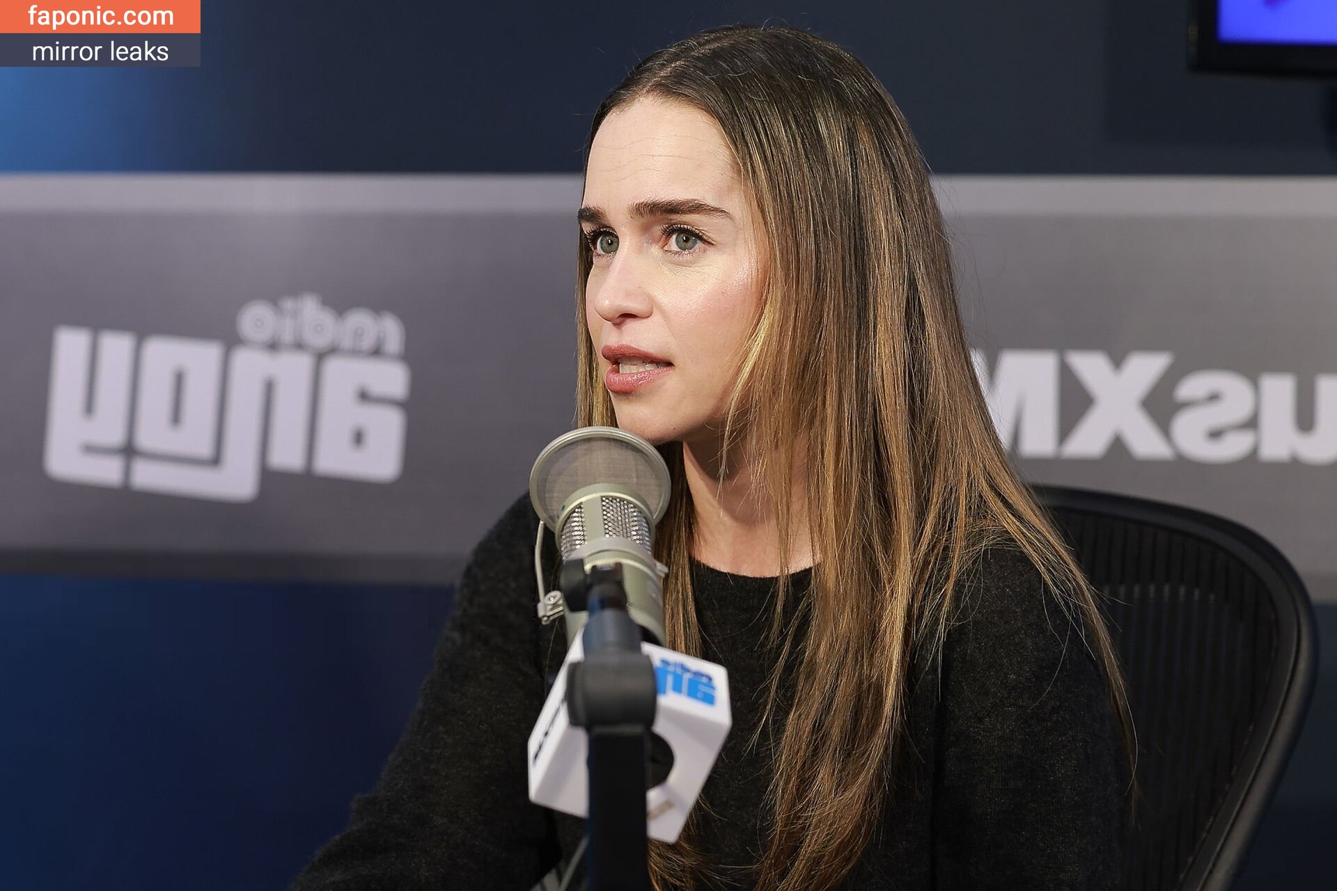 Emilia Clarke, clarkeyxo, emilia_clarke, emiliaclarke, emiliaclarkecentral, https: Голи изтичания OnlyFans Снимка #224