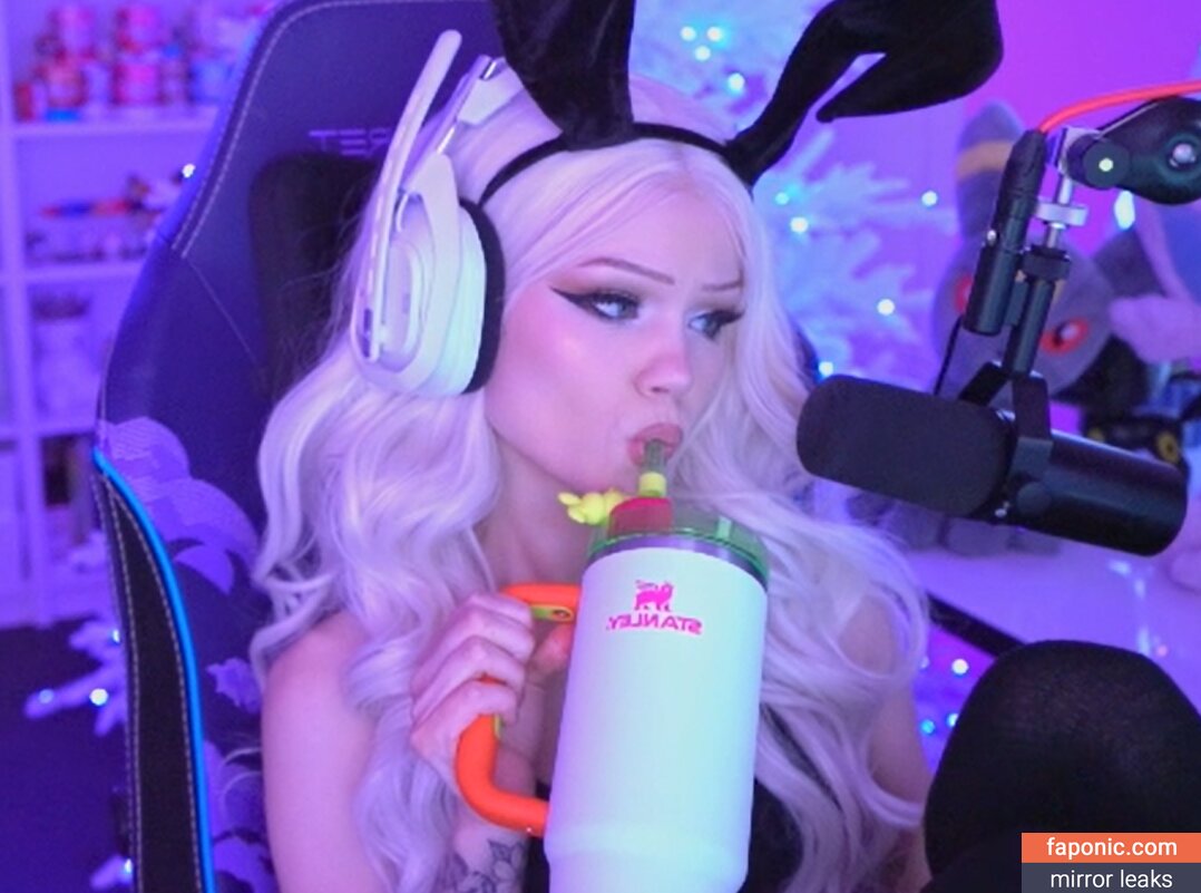 Kylee Carter, justfoxii, kyleecarterrr Голи изтичания  Снимка #388