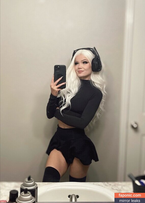 Kylee Carter, justfoxii, kyleecarterrr Голи изтичания  Снимка #477