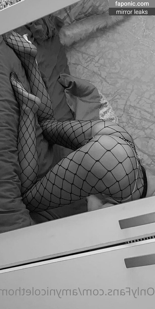 amy_nicolexx, amythompson893, https:, petitesneakylink Голи изтичания OnlyFans Снимка #90
