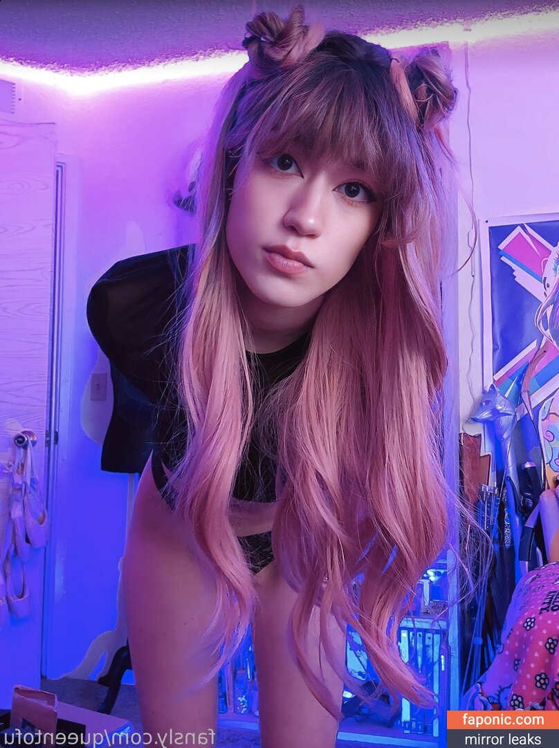 Queen Tofu Games, QueenTofu, Tofu_games, babytofu, https: Голи изтичания OnlyFans Снимка #47