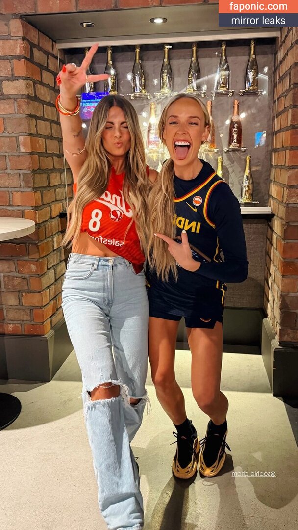 Sophie Cunningham, https:, sophaller, sophie_cham, sophiecham Голи изтичания  Снимка #87