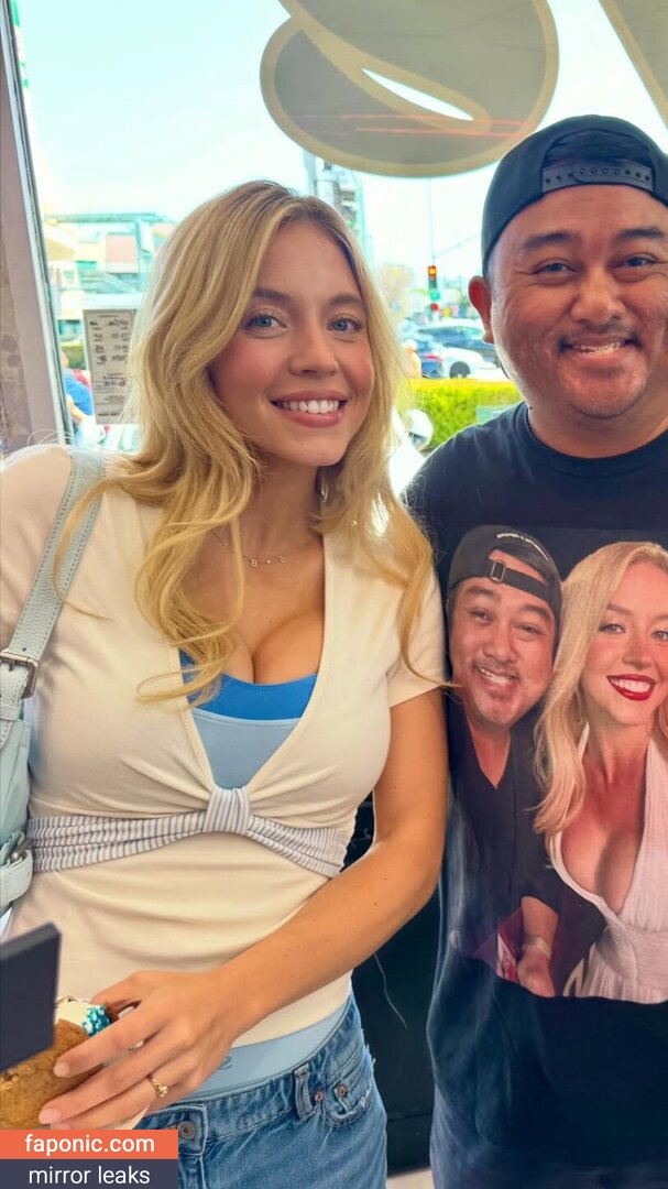 Sydney Sweeney, gal_gadot, sydney_sweeney Голи изтичания OnlyFans Снимка #48