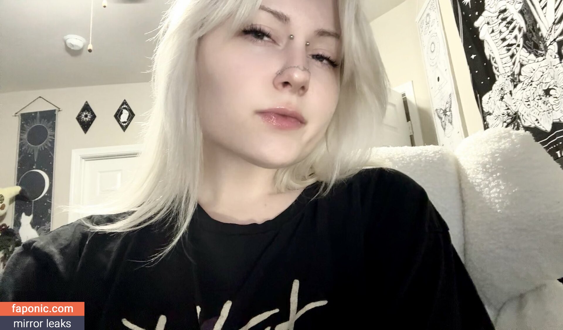 Sylvee, SylveeVT, ashhbearr_, onlyfans Голи изтичания OnlyFans Снимка #11