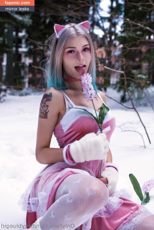 Trixy Blue, trixyblue, trixybluegirl Голи изтичания OnlyFans Снимка #19