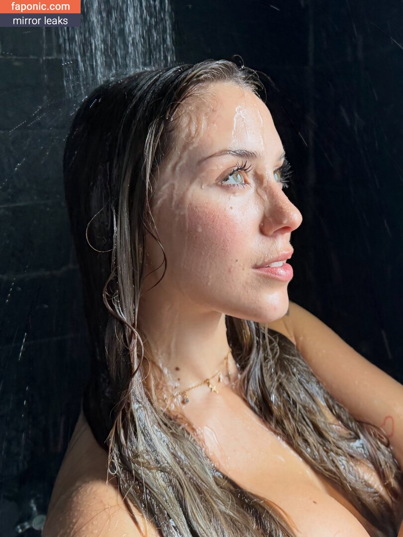 Vaalenborelli, Valentina Borelli Голи изтичания  Снимка #33