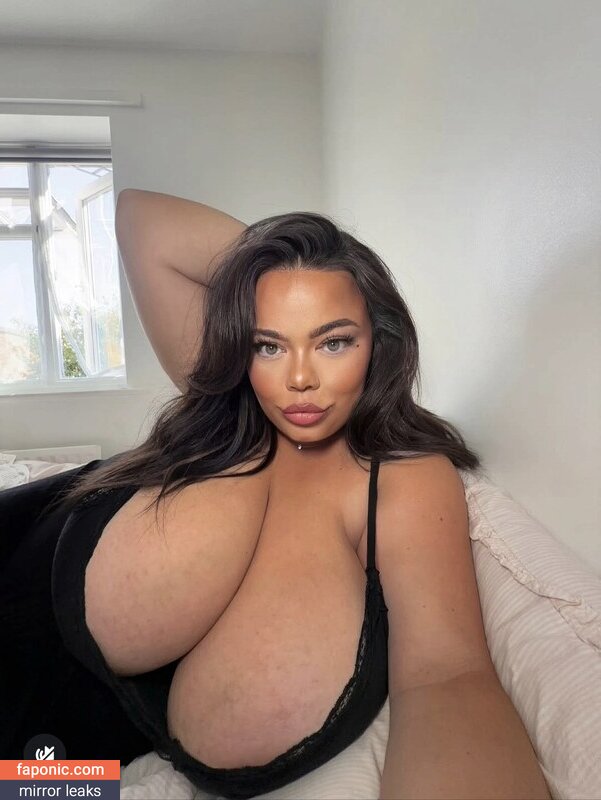 cescax, francescahayden, xbunny_rosex Голи изтичания OnlyFans Снимка #7
