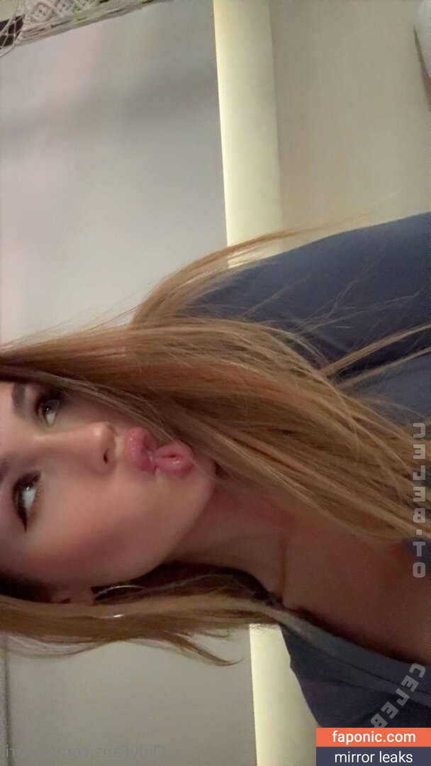 Sky Bri, https:, realskybri, skybri_, skybribaby, therealskybri Голи изтичания OnlyFans Снимка #296