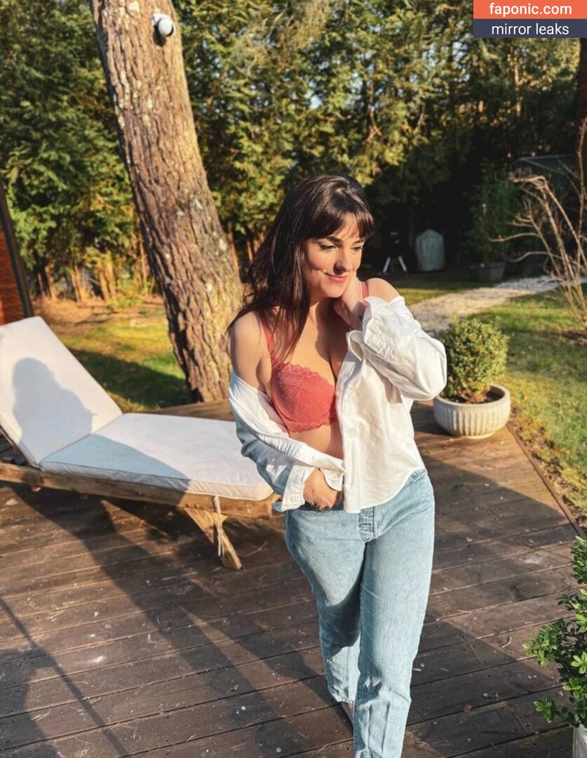 Marion Gagnot Голи изтичания  Снимка #4
