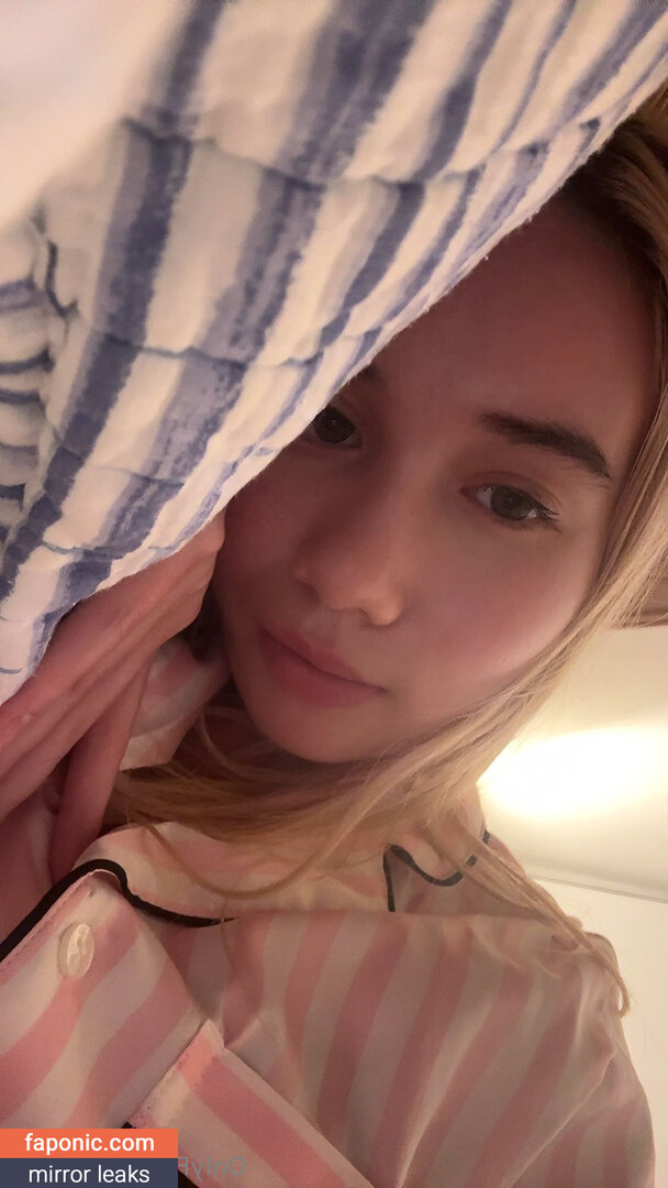Lil Tay, liltay Голи изтичания OnlyFans Снимка #7
