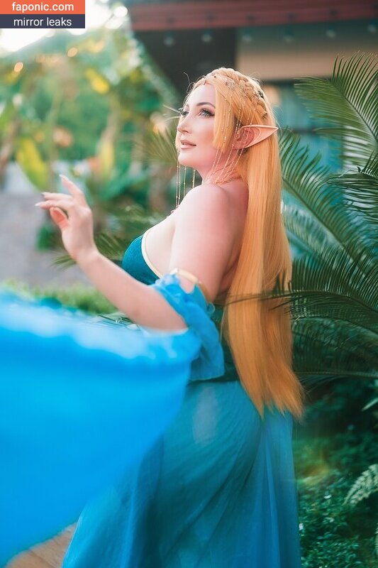 Holly Wolf, HollytWolf, hollywolf, hollywolfirl, veronicafettx, wolfofthewild Голи изтичания OnlyFans/Patreon Снимка #99