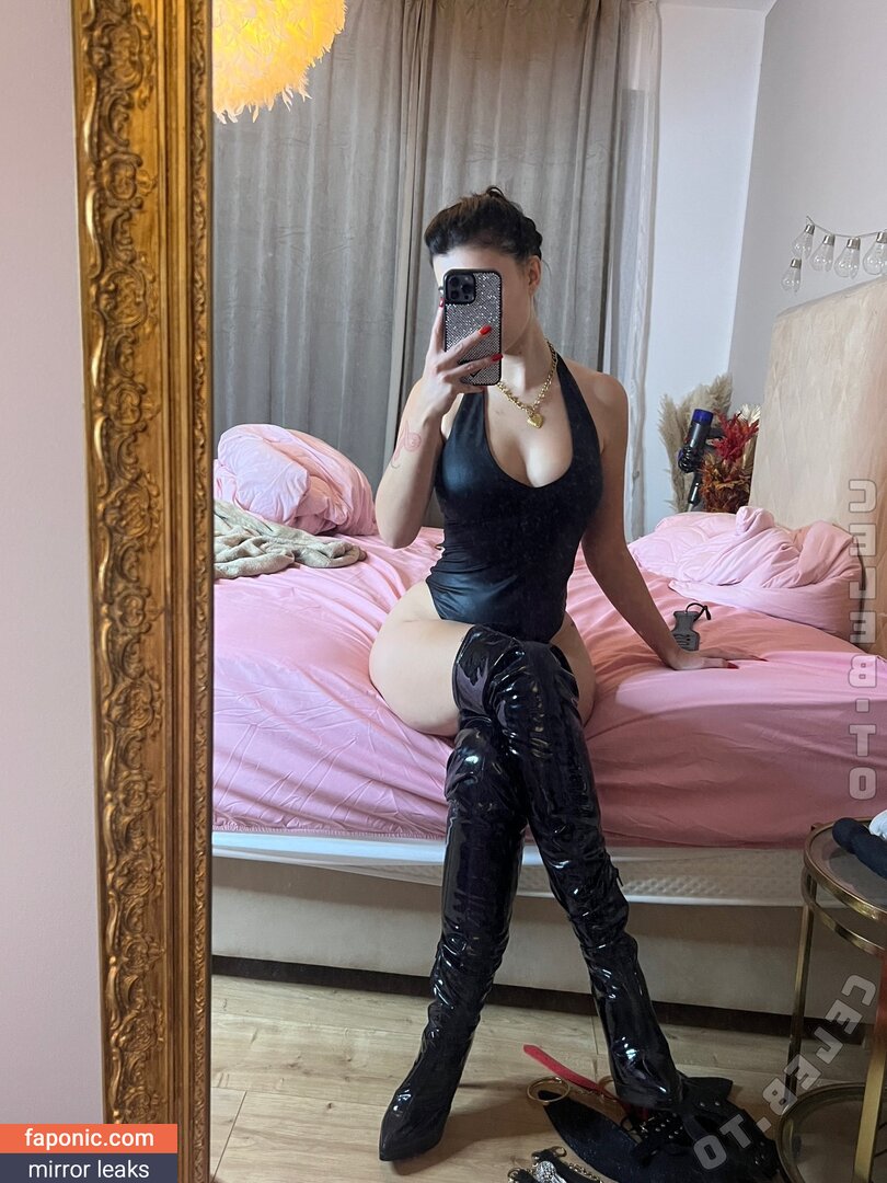 Lara Winter, lara-benjamina, lara.winter.73, lara_winter Голи изтичания OnlyFans Снимка #250