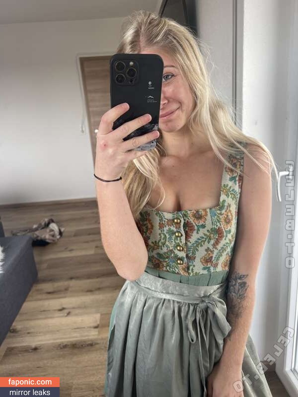 Nadine Freund, NadineFreund, https:, nadine_freund, user Голи изтичания Patreon Снимка #88