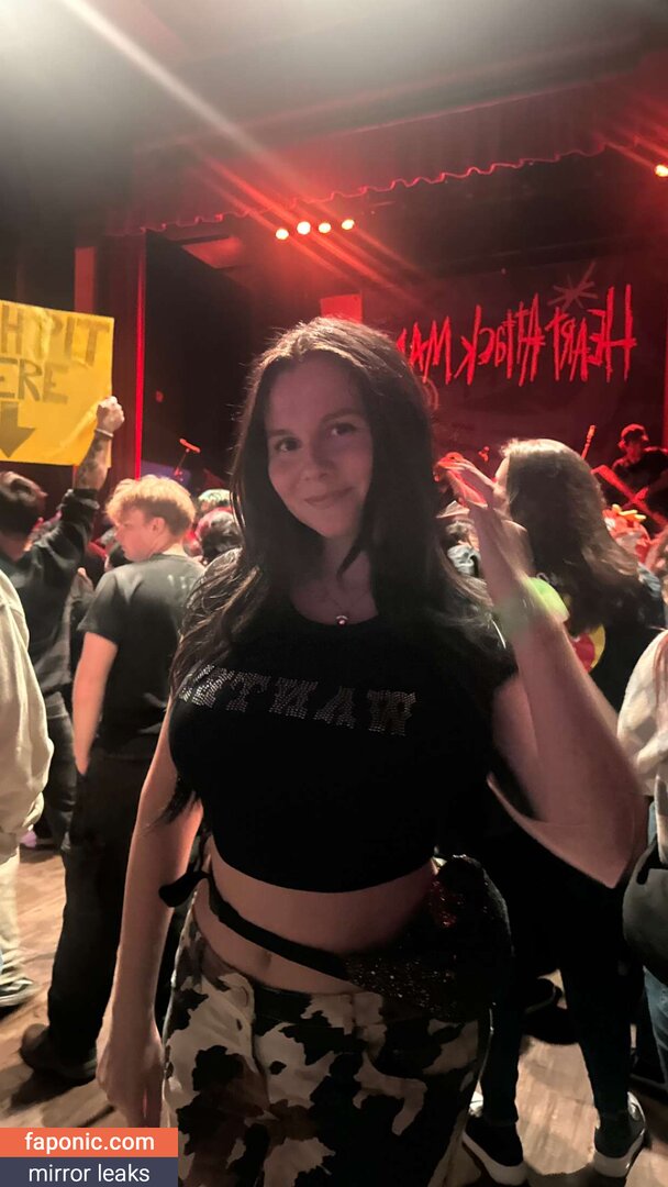 Yellz0, Yellz1, bigtittygothegg, yellz Голи изтичания OnlyFans/Patreon Снимка #49