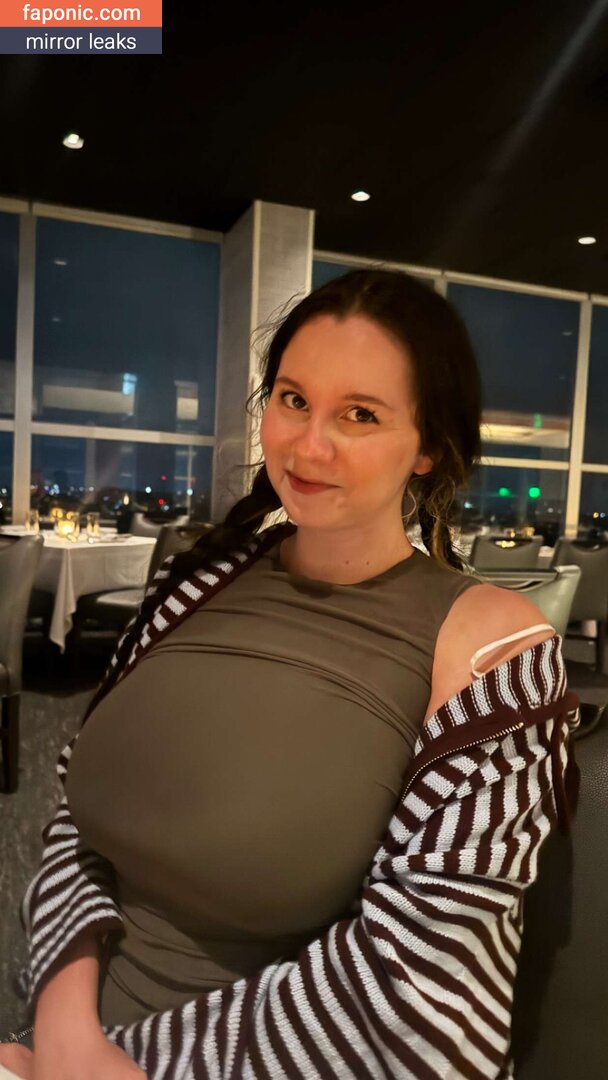 Yellz0, Yellz1, bigtittygothegg, yellz Голи изтичания OnlyFans/Patreon Снимка #334