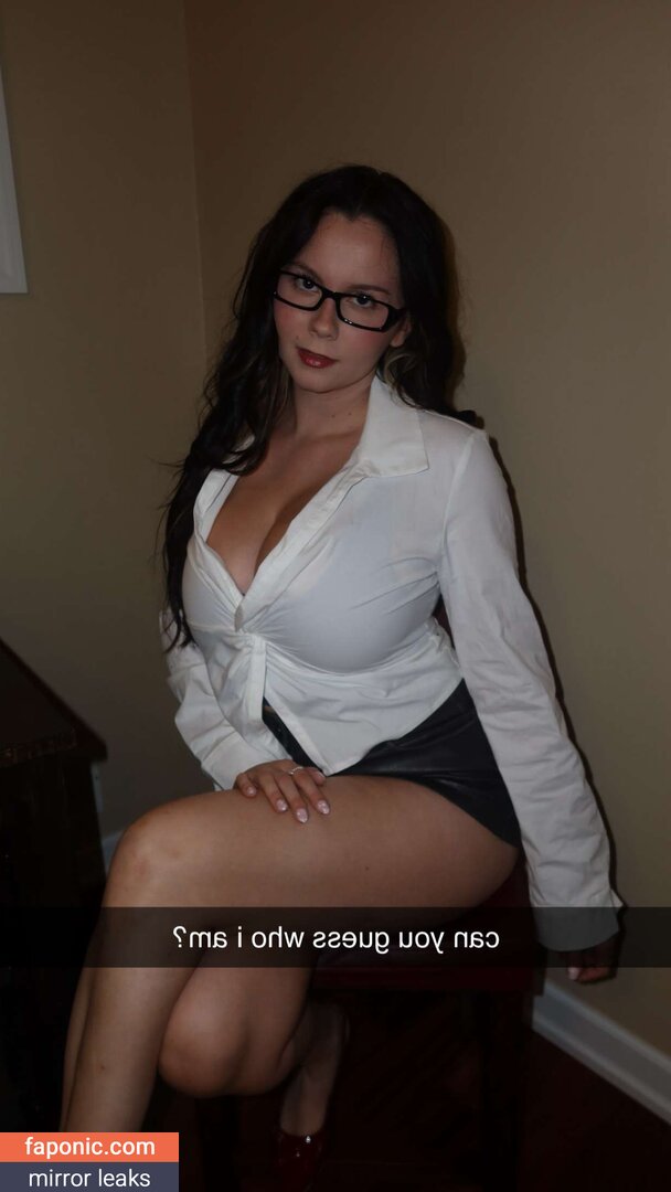 Yellz0, Yellz1, bigtittygothegg, yellz Голи изтичания OnlyFans/Patreon Снимка #353