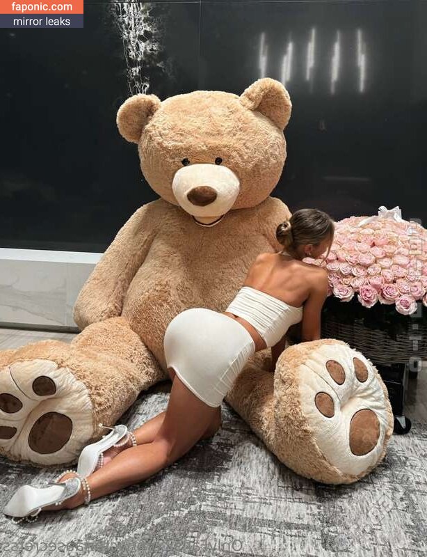 https:, victoriaasecretss, victoriatweeets, victoriaunfiltered Голи изтичания OnlyFans Снимка #41