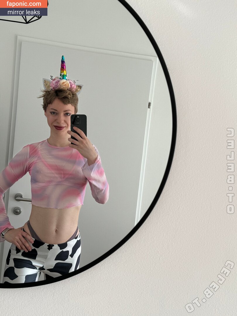 Die Militante Veganerin, Die Wilde Veganerin, diewildeveganerin Голи изтичания OnlyFans Снимка #147