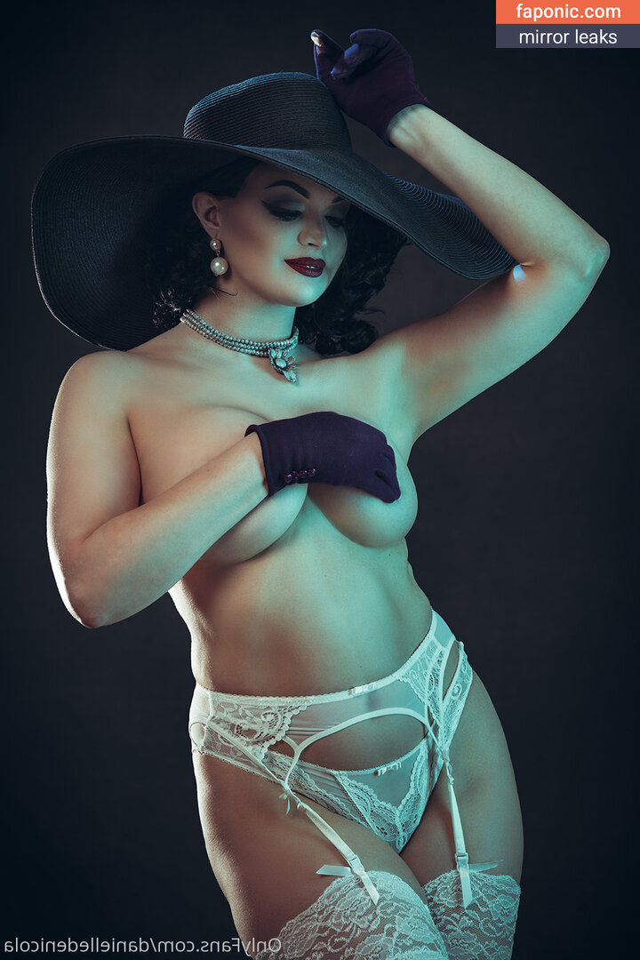 Danielle Denicola, danielledenicola, danielledenicolaofficial, danielledenicolavip, daniellednicola, https: Голи изтичания OnlyFans/Patreon Снимка #58