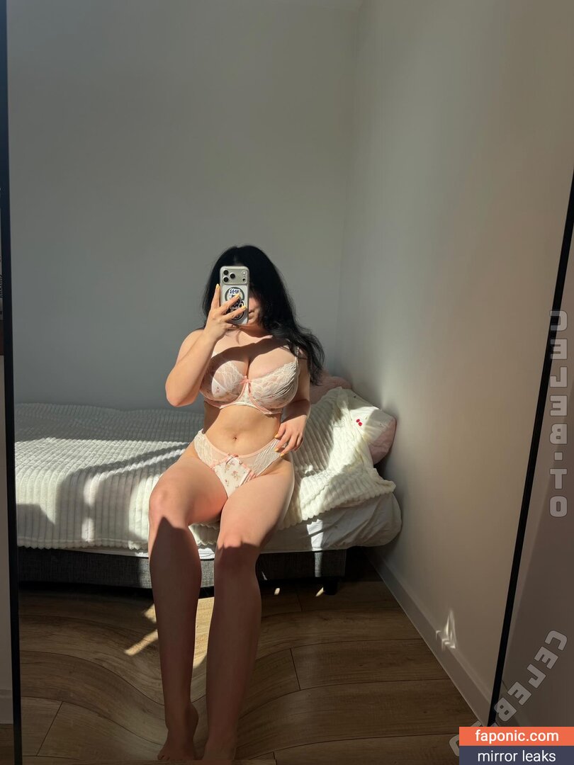 Miniloonaa, mini.loona Голи изтичания OnlyFans Снимка #104