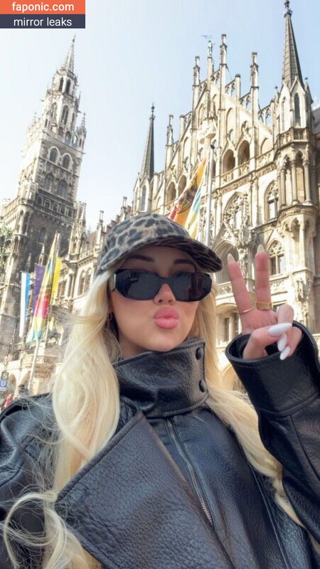 https:, realsamantra, samantra.official, samantra_official, samantraofficial Голи изтичания OnlyFans Снимка #8