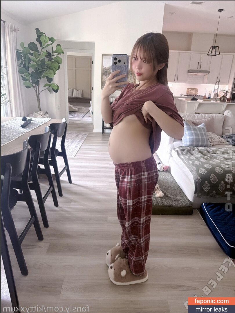 kittykumx, kittyxkum, xokittie Голи изтичания OnlyFans Снимка #947