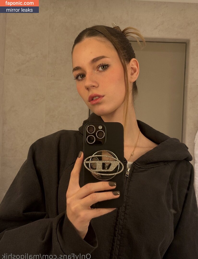 Anna Malyg0n, mmollyyy.ann Голи изтичания  Снимка #333