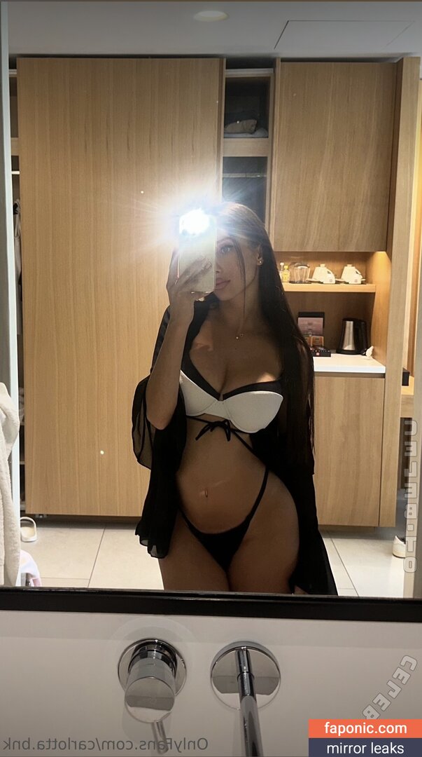 Carlotta BNK, carlotta.bnk, carlottabnk Голи изтичания OnlyFans Снимка #10