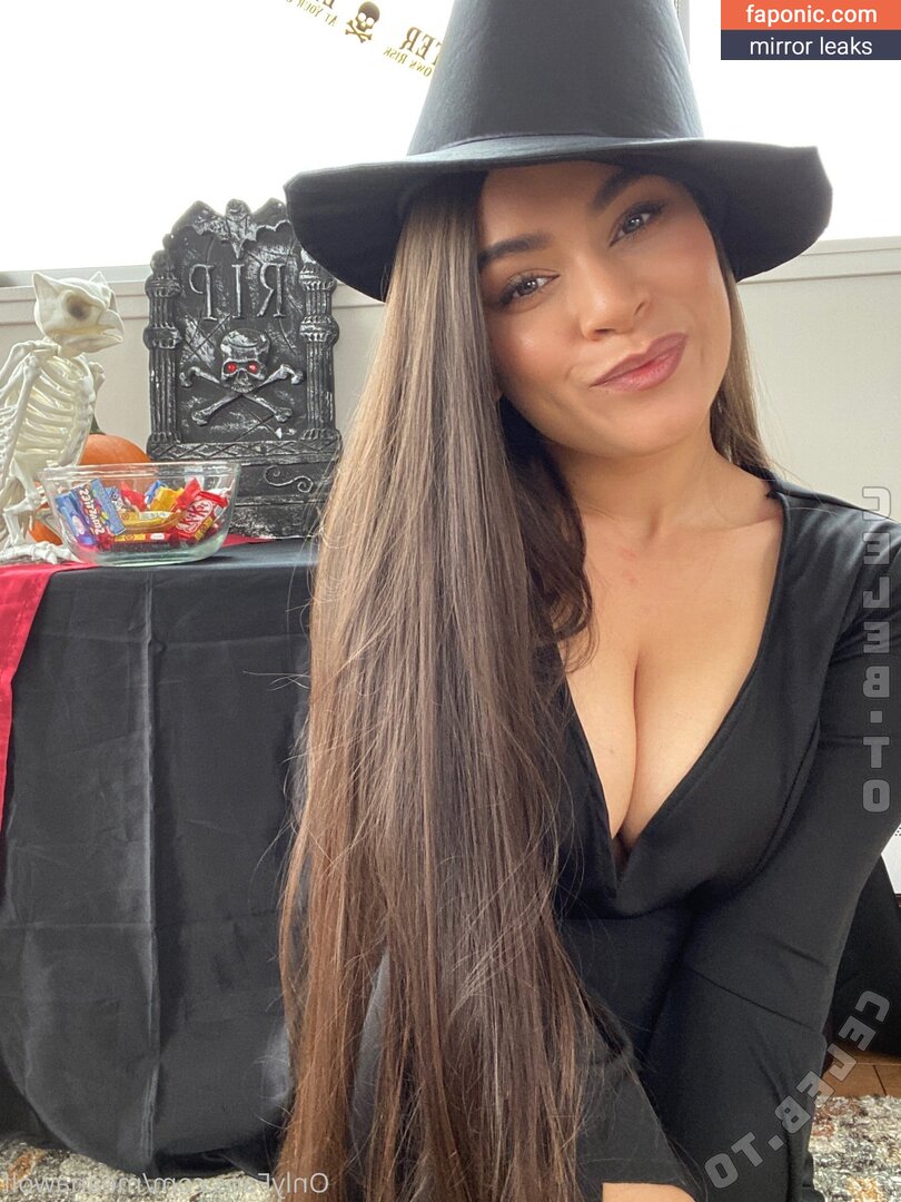 Meana Wolf, https:, meanathewolf, meanawolf Голи изтичания OnlyFans Снимка #217