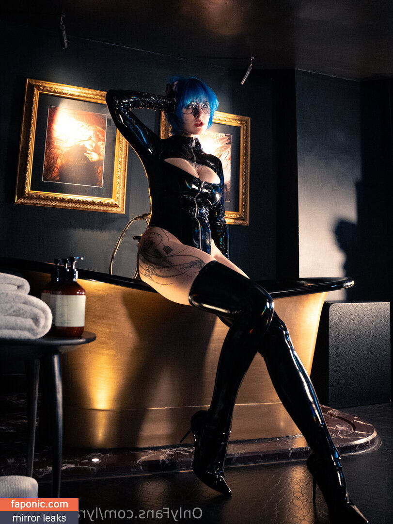 Lyra Crow, lyracr0w0 Голи изтичания OnlyFans Снимка #303