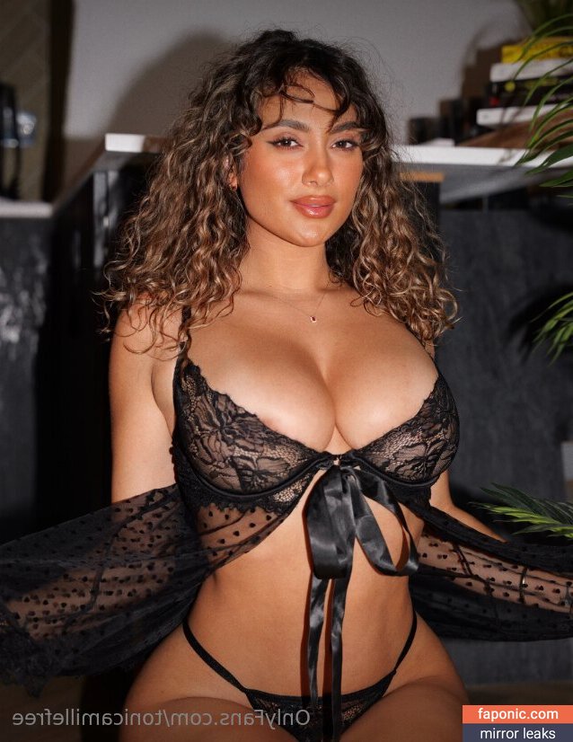 Toni-Camille, toni_camille_fan_page_ Голи изтичания OnlyFans Снимка #1