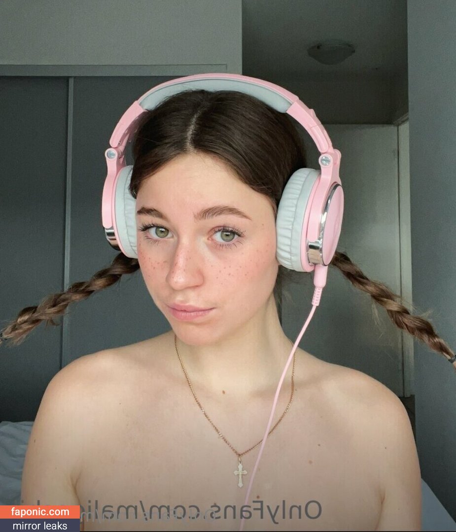 Anna Malyg0n, mmollyyy.ann Голи изтичания  Снимка #52