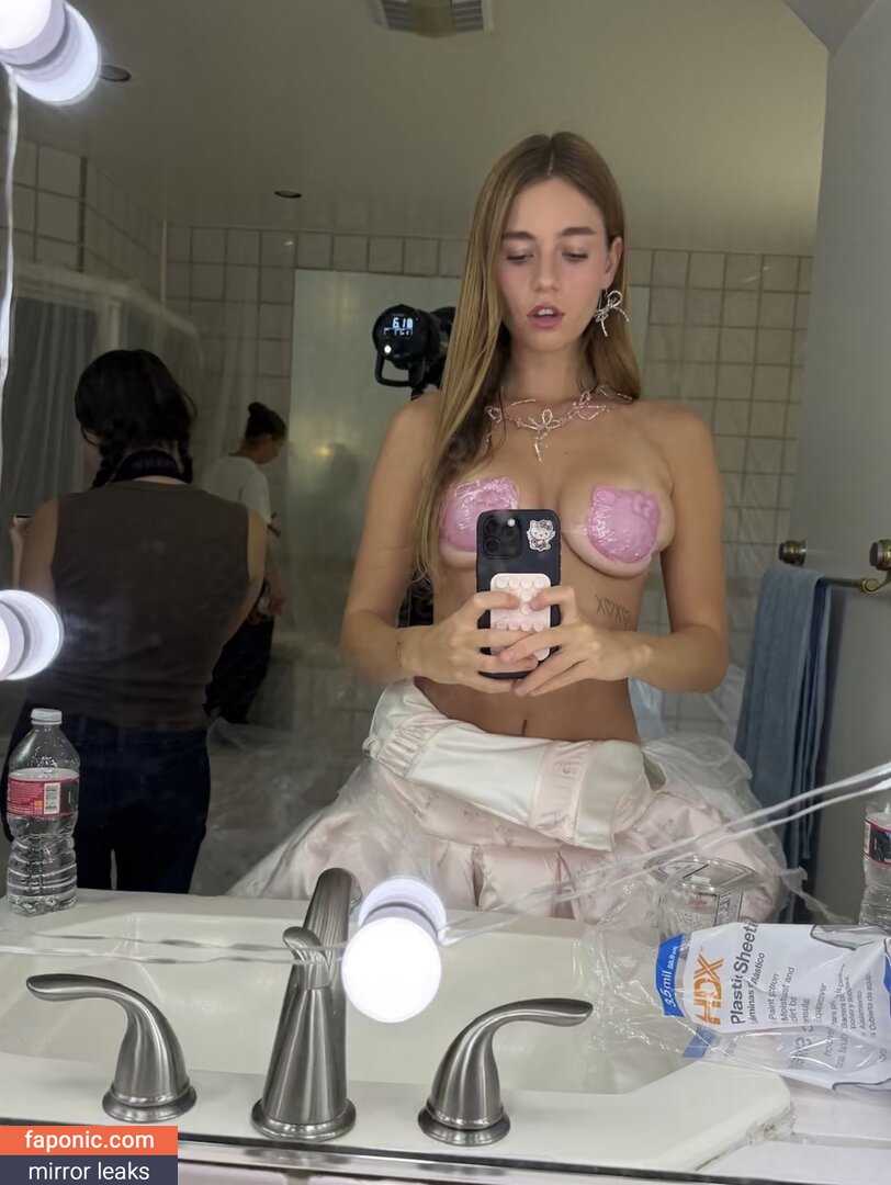 Anna Malyg0n, mmollyyy.ann Голи изтичания  Снимка #65