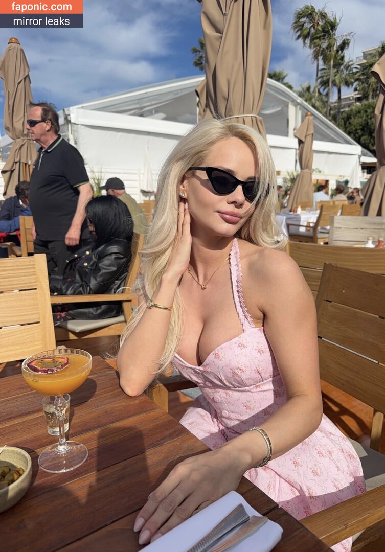 Elsa Jean, elsadreamjean, elsajeanofficial, https: Голи изтичания OnlyFans Снимка #927