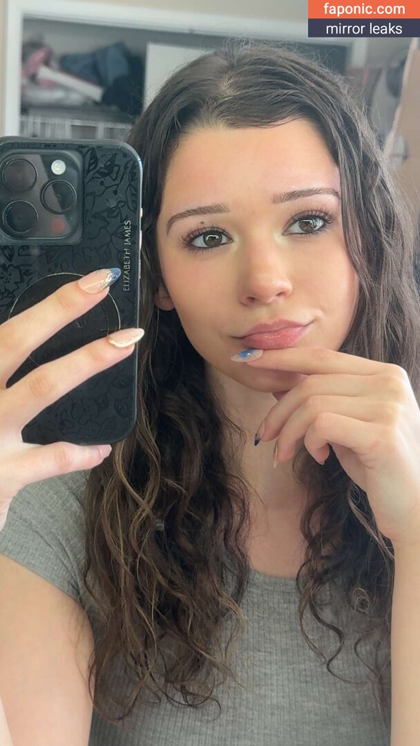 Nikki Woods, nikki_neko, nikkiwoodss Голи изтичания OnlyFans Снимка #26
