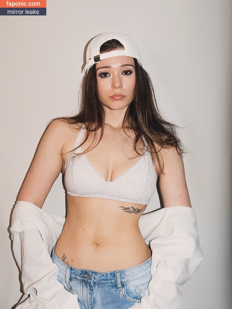 Nikki Woods, nikki_neko, nikkiwoodss Голи изтичания OnlyFans Снимка #51