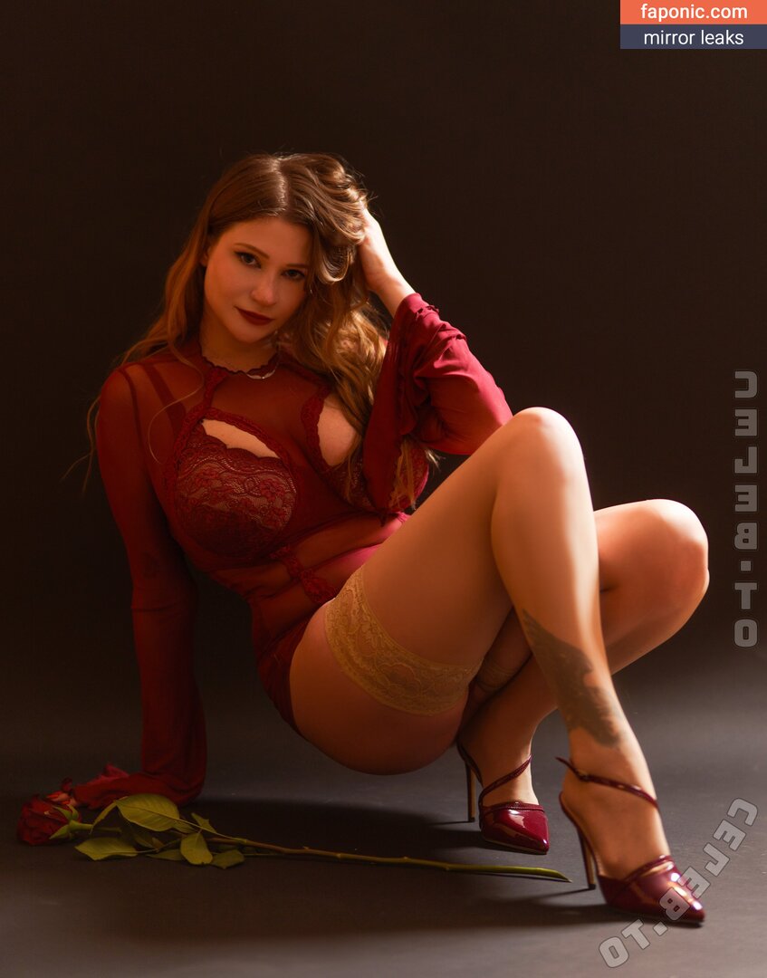 Katerina Soria, Katerina_s, Katsss, katerina.soria Голи изтичания OnlyFans/Patreon Снимка #921