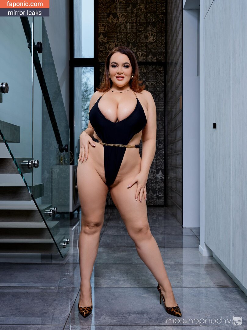 Natasha Nice, benicenatasha, https:, natashaniceofficial__ Голи изтичания OnlyFans Снимка #2341