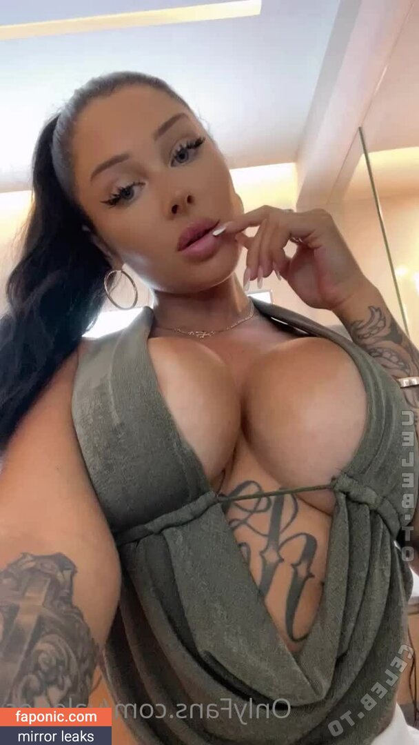 Valerie Cossette, https:, valerie.c_, valeriec, valeriecossett Голи изтичания OnlyFans Снимка #28