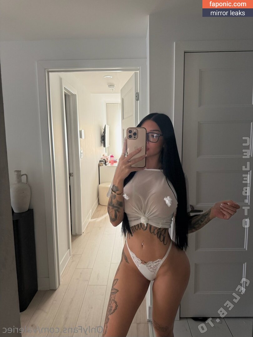 Valerie Cossette, https:, valerie.c_, valeriec, valeriecossett Голи изтичания OnlyFans Снимка #47