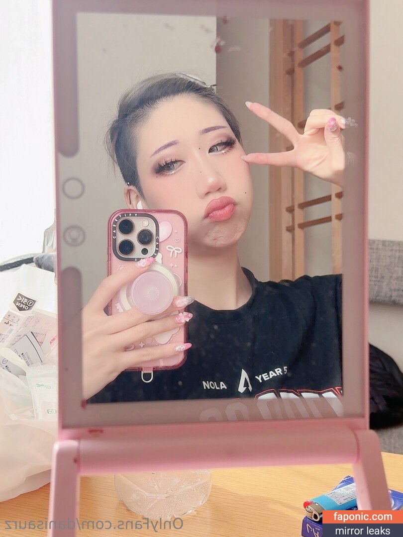Danisaurz, https: Голи изтичания OnlyFans Снимка #192