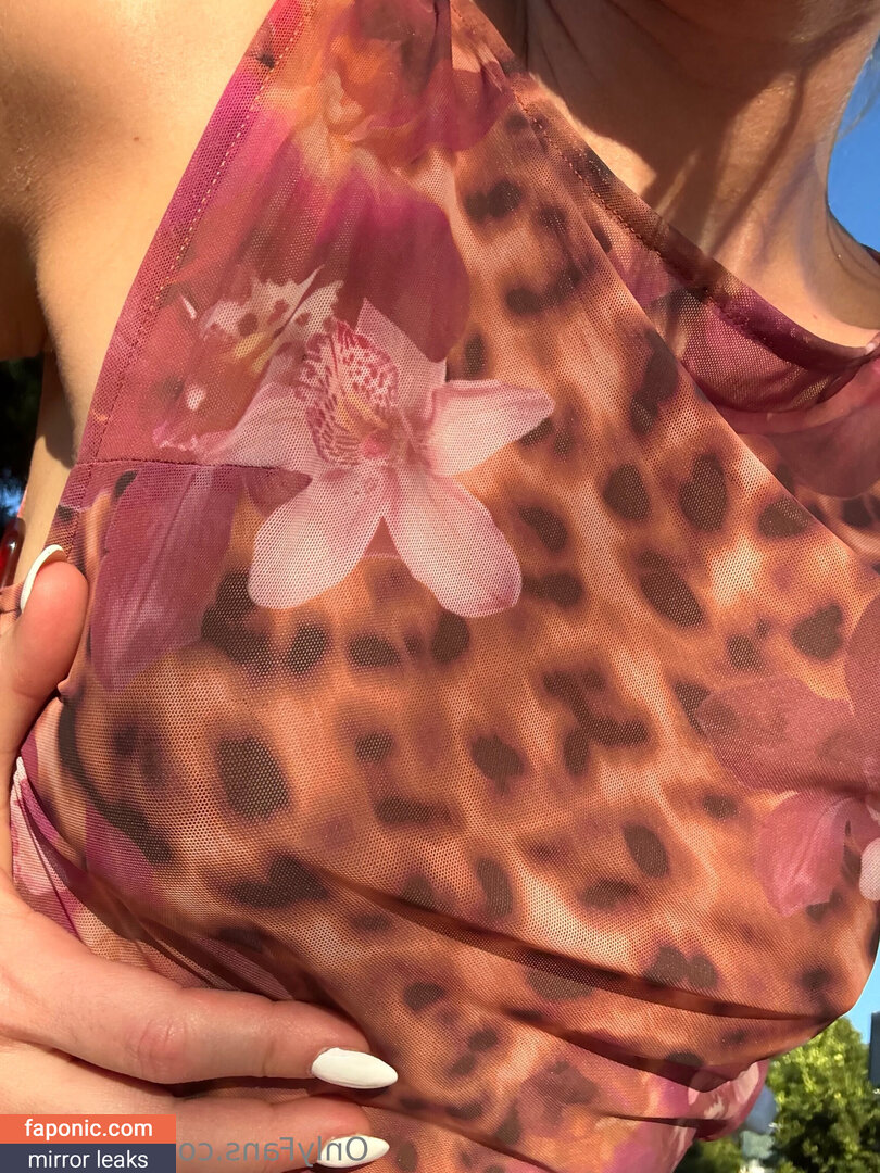 Riley Reid, RileyReidTikTok, hellorileyreid, rileyreidx3 Голи изтичания OnlyFans Снимка #2923