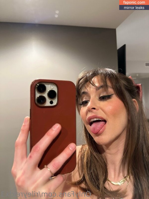 Riley Reid, RileyReidTikTok, hellorileyreid, rileyreidx3 Голи изтичания OnlyFans Снимка #3030