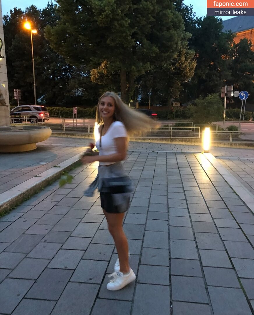 Alexa Breit, alexa_breit, alexabreit, alexxabreit, breitalexa Голи изтичания OnlyFans Снимка #175