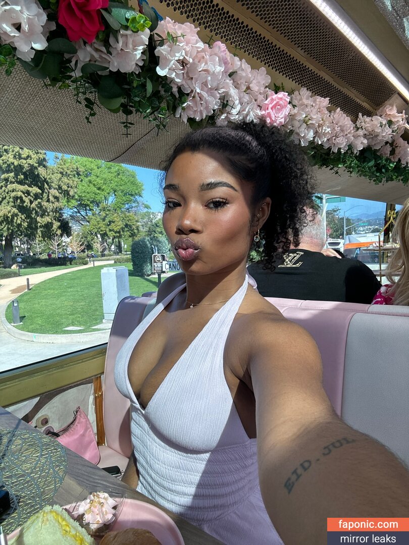 Kyylareneee, kurlykyy, kurrlyyy, kyylarenee Голи изтичания OnlyFans Снимка #20