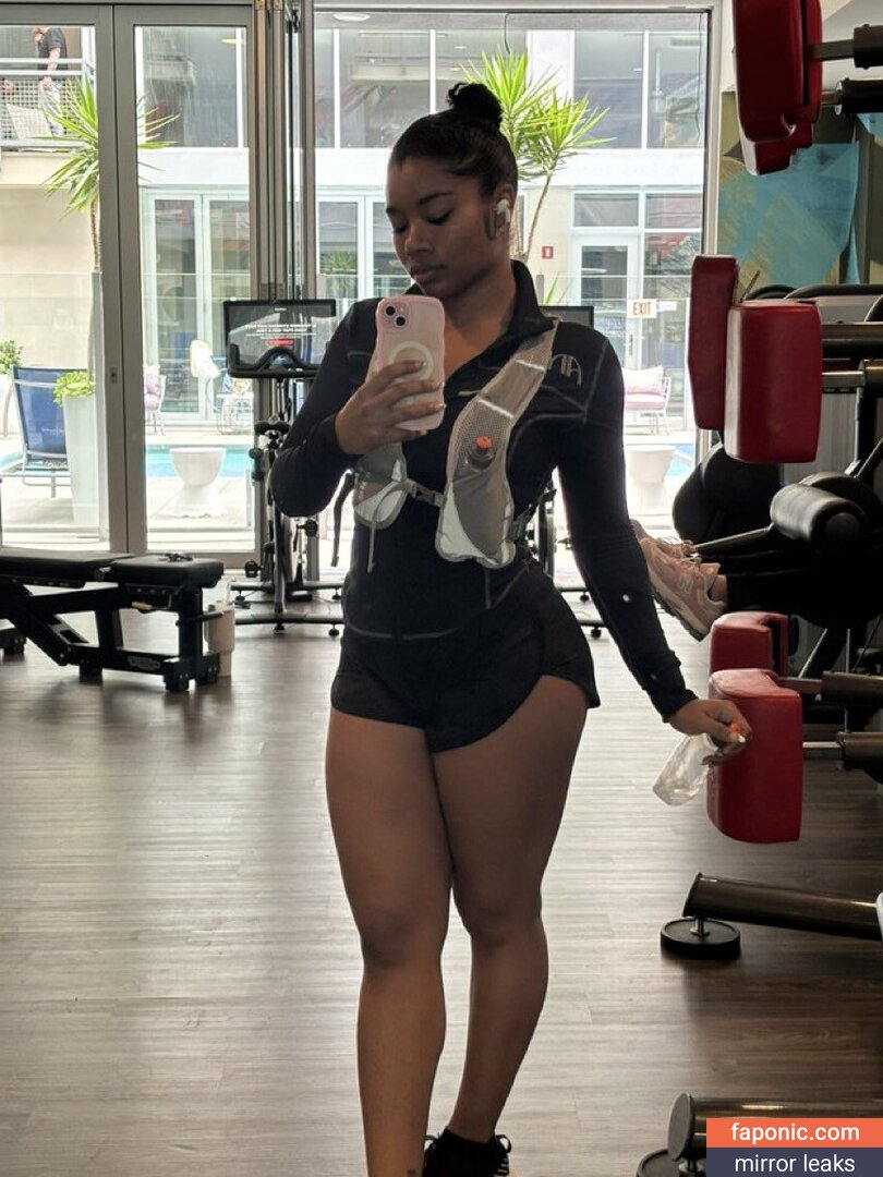 Kyylareneee, kurlykyy, kurrlyyy, kyylarenee Голи изтичания OnlyFans Снимка #37